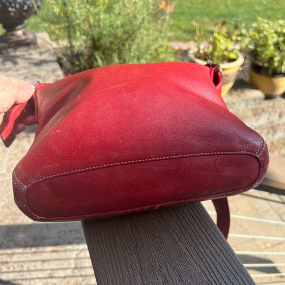 Vintage Coach Slim Duffle - Picture 3 of 6